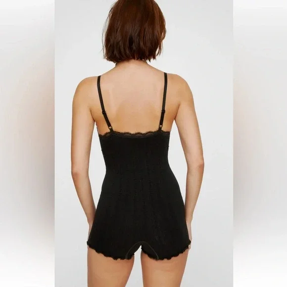 NWT NASTY GAL- Seamless Pointelle Unitard - Picture 4 of 4